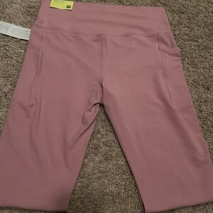 All in Motion Mauve Leggings super soft and stretchy!